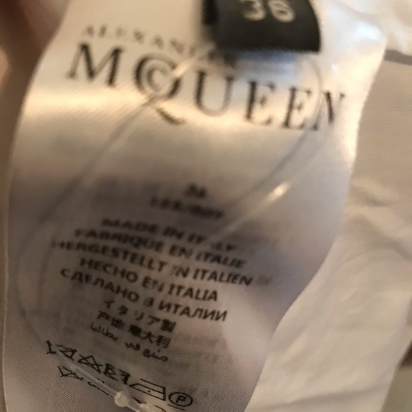 Alexander McQueen top runway item white size 36 bullet remains inside $1090 - Picture 6 of 14